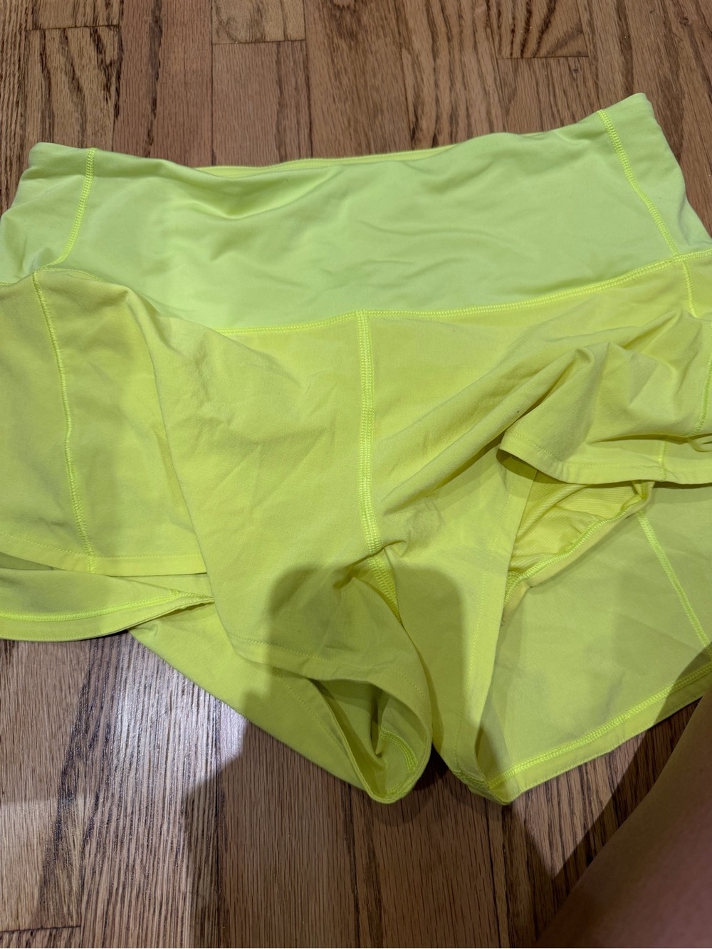 lululemon athletica speed shorts 2.5 inch high rise